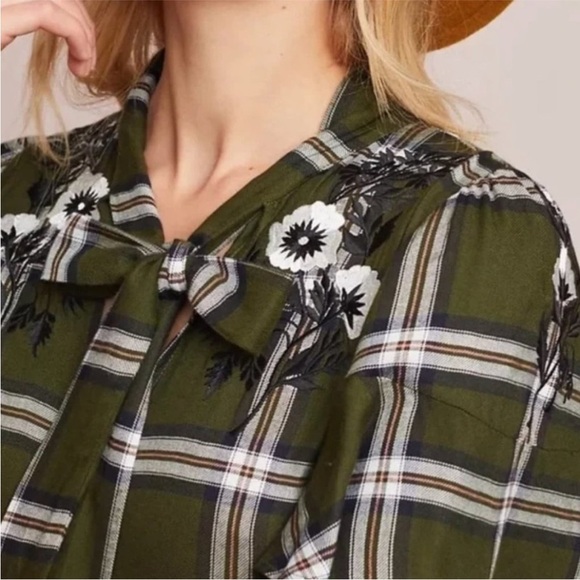 ๐HP๐ Anthropologie Green Plaid Floral Embroidered Boho Mini Dress - Picture 3 of 8